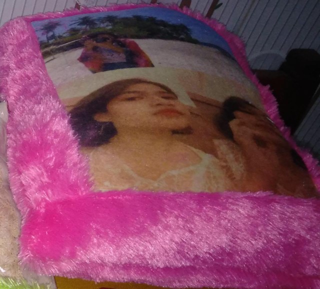 Bantal Foto / Bantal Print / Cuci Foto