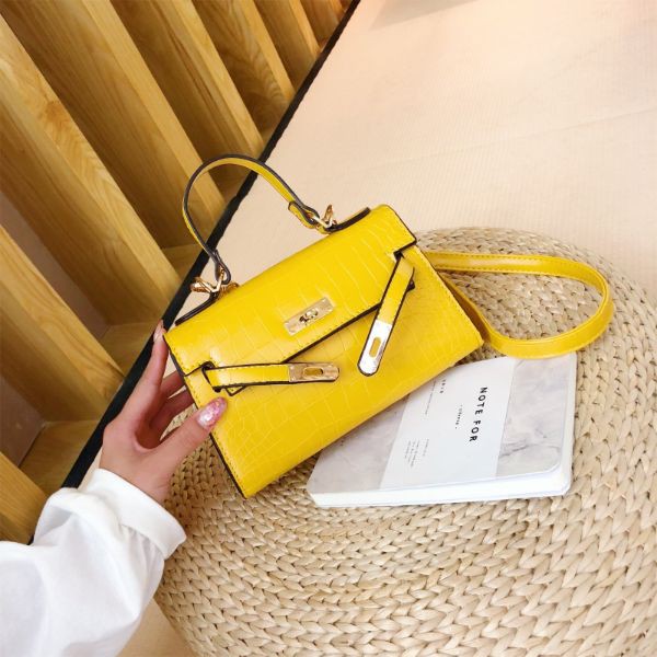 TAS SELEMPANG WANITA IMPORT CR7042 / LT1509 / BQ2440 / EL274 / GT1335 / JT125452