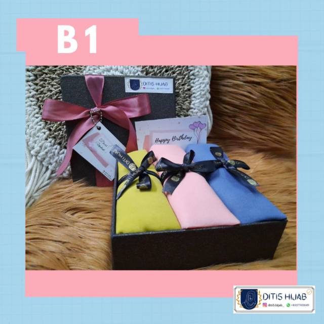 

GIFT BOX HIJAB | HAMPERS | SOUVENIR | KADO