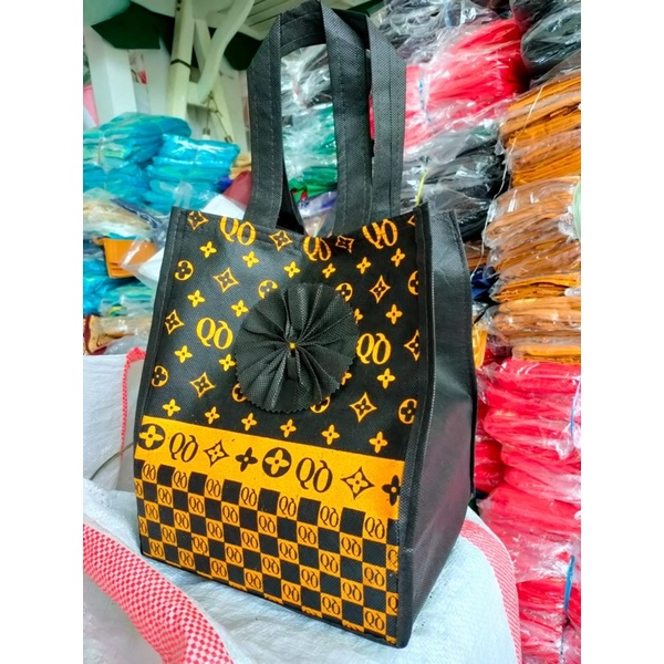 HARGA LUSIN ISI 12 PCS-TAS KOTAK HANDLE BIASA QQ HITAM SIZE 22x22