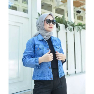 JAKET WANITA JEANS DENIM// JAKET JEANS WANITA/JAKET WANITA/ JAKET DENIM BIONDY/ JAKET CEWE CEWEK TERBARU STANDAR JUMBO