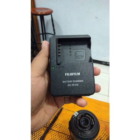 Charger ORI Sony BC-W126 - Charger Kamera Sony A6000 A5000 A7 A5100