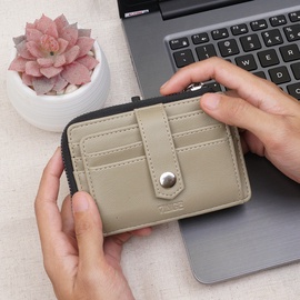 VINGE - Card Holder 8 SLot Zipper - Mircea