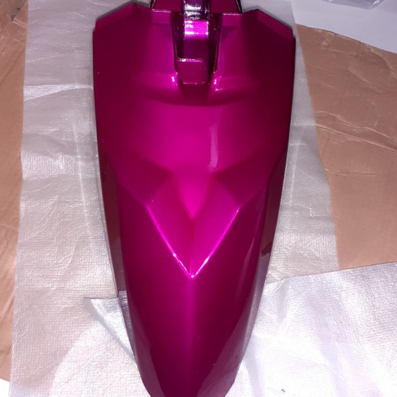 spakbor depan Mio z Mio M3 merah pink