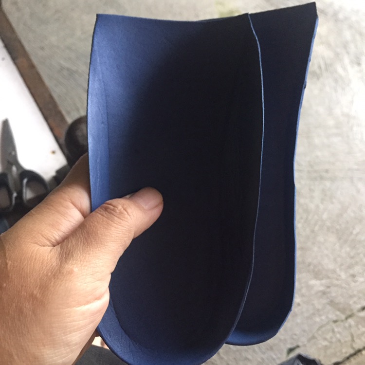 Insole Sepatu / Soft Shoe Foam Pelindung Tumit Busa Half Pad