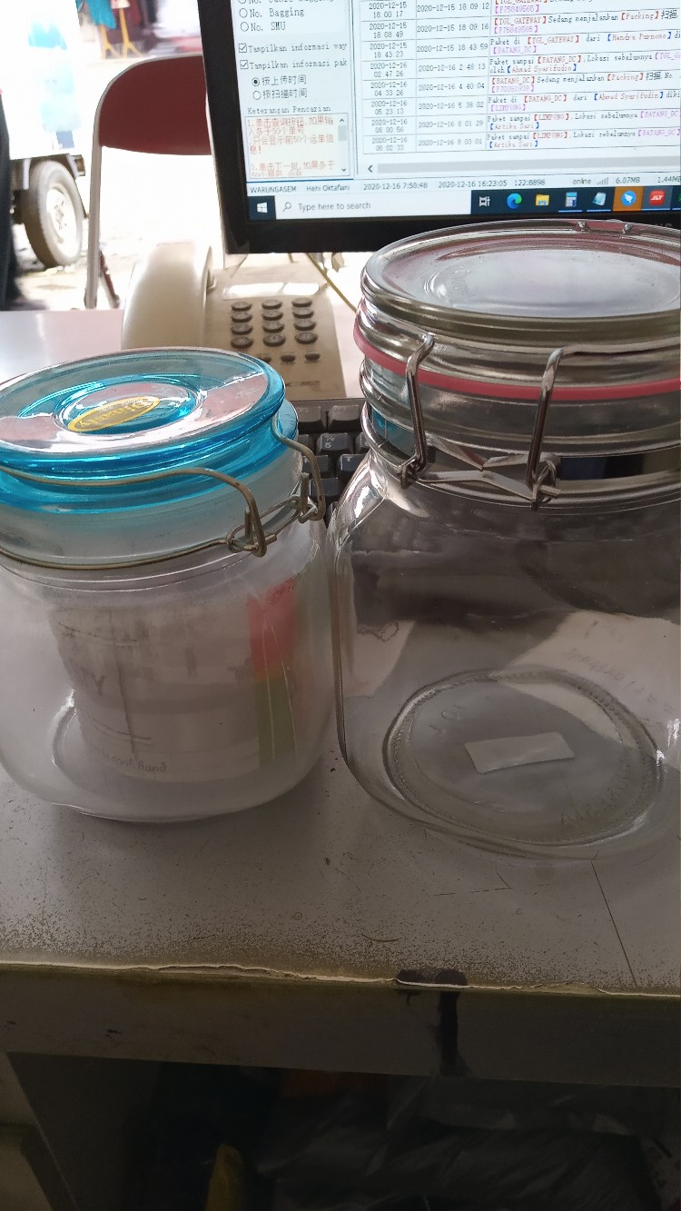 Toples Kaca Hermetico Warna / Toples Madu Storage Jar Hm 750 Gl Tutup Warna Warni (per Biji)