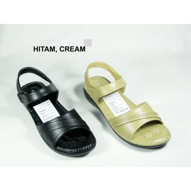 Sepatu Sandal Bettina 1678
