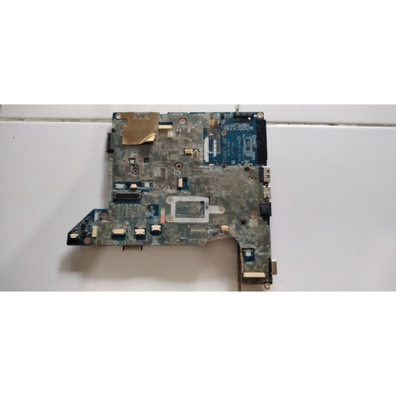 Motherboard Mobo Mainboard Compaq Presario Cq 40 Cq40 RUSAK