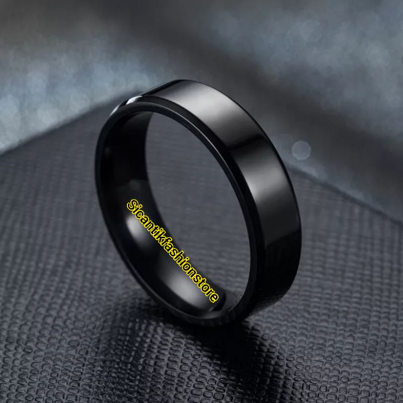 Cincin Titanium Hitam Polos Fashion Wanita Pria Terbaru Terlaris Anti Karat Selamanya Cincin Hitam Polos Cincin Wanita Cincin Pria Hitam Polos Viral Terbaru 2022