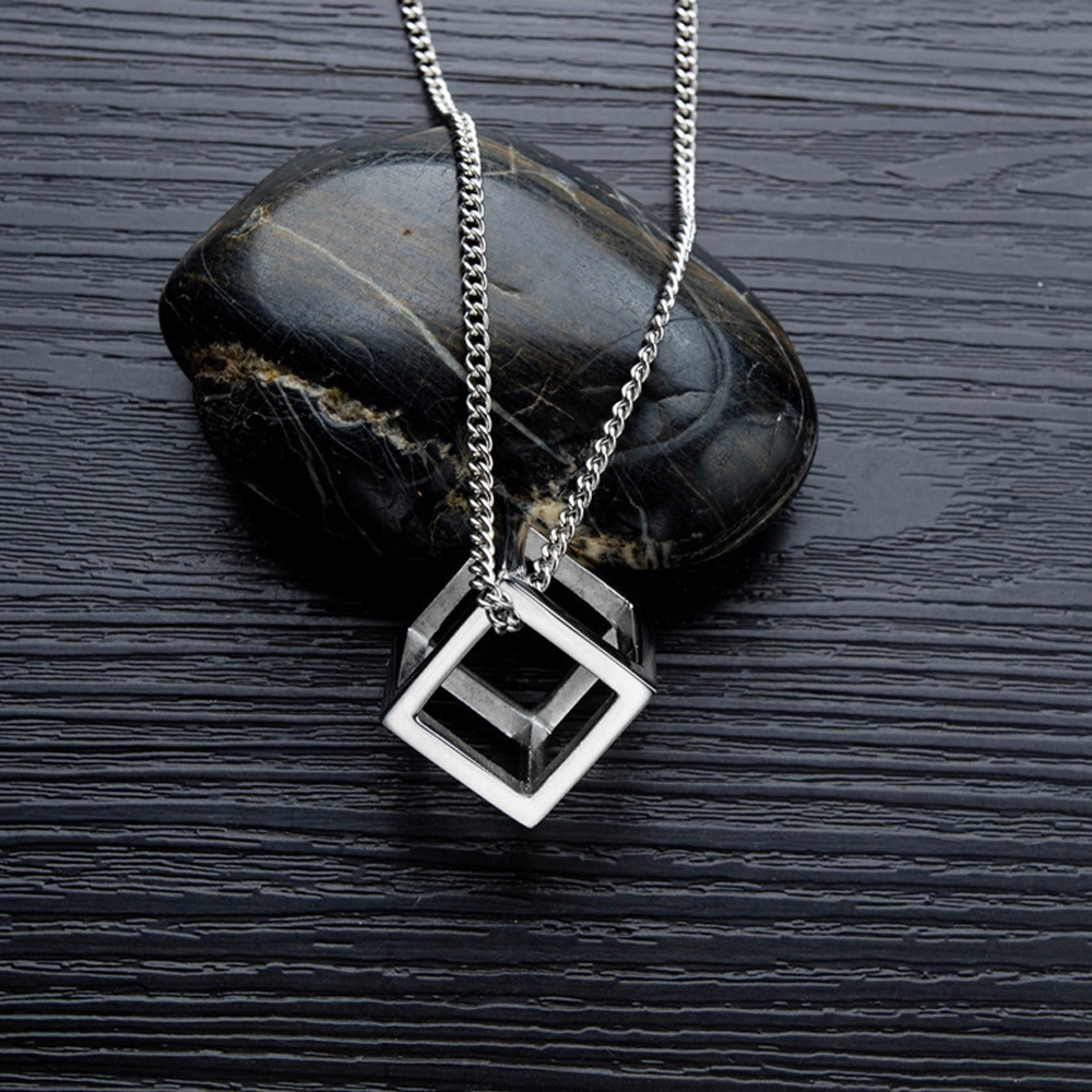 Needway  New Punk Necklace Cool Cube Shape Clavicle Choker Women Men Boy Industrial Style Fashion Jewelry Geometric Hip Hop Men Pendant/Multicolor