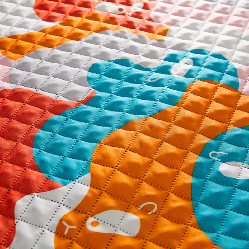 QUECHUA Blanket Alas Camping Tenda Hiking Rug Ukuran 190 X 190cm