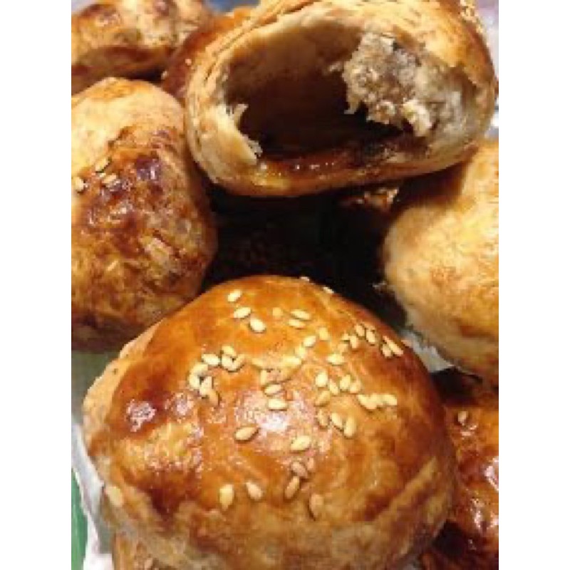 

KUE PHONG PIA VEGETARIAN isi 5 PCS (ABC BENGKALIS RIAU)