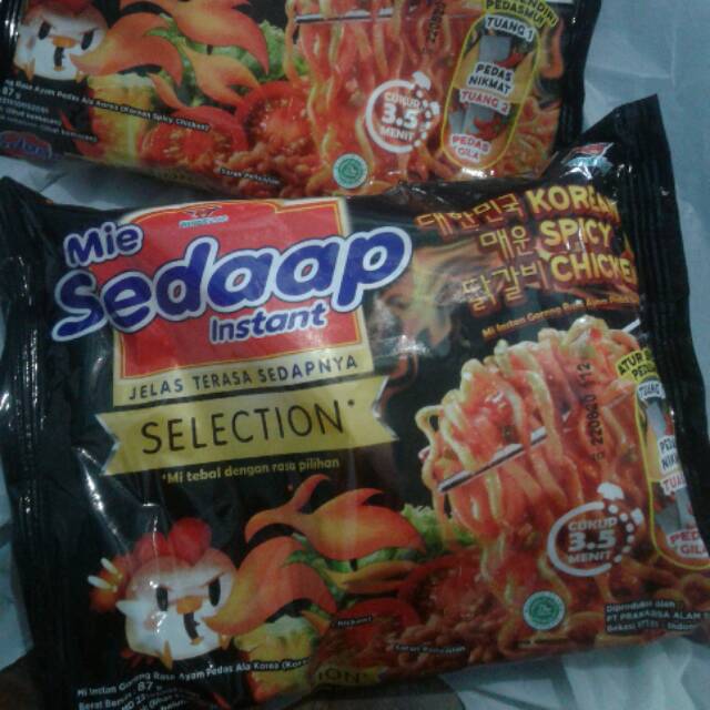 

Mi Goreng pedas korean spicy chicken