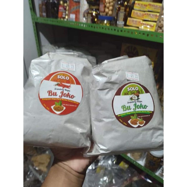 

SRUNDENG BU JOKO KHAS SOLO 250 GR