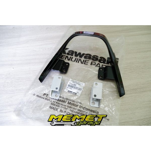 Behel Begel Pegangan Jok Ninja Rr se Pnp Ninja R Ninja Ss Ninja Vr original sudah lengkap braket