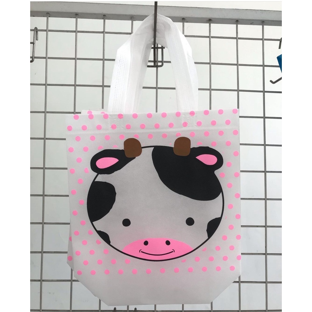 

TAS ULANG TAHUN MOTIF SAPI | GOODIEBAG| TAS NASI BENTO |TAS