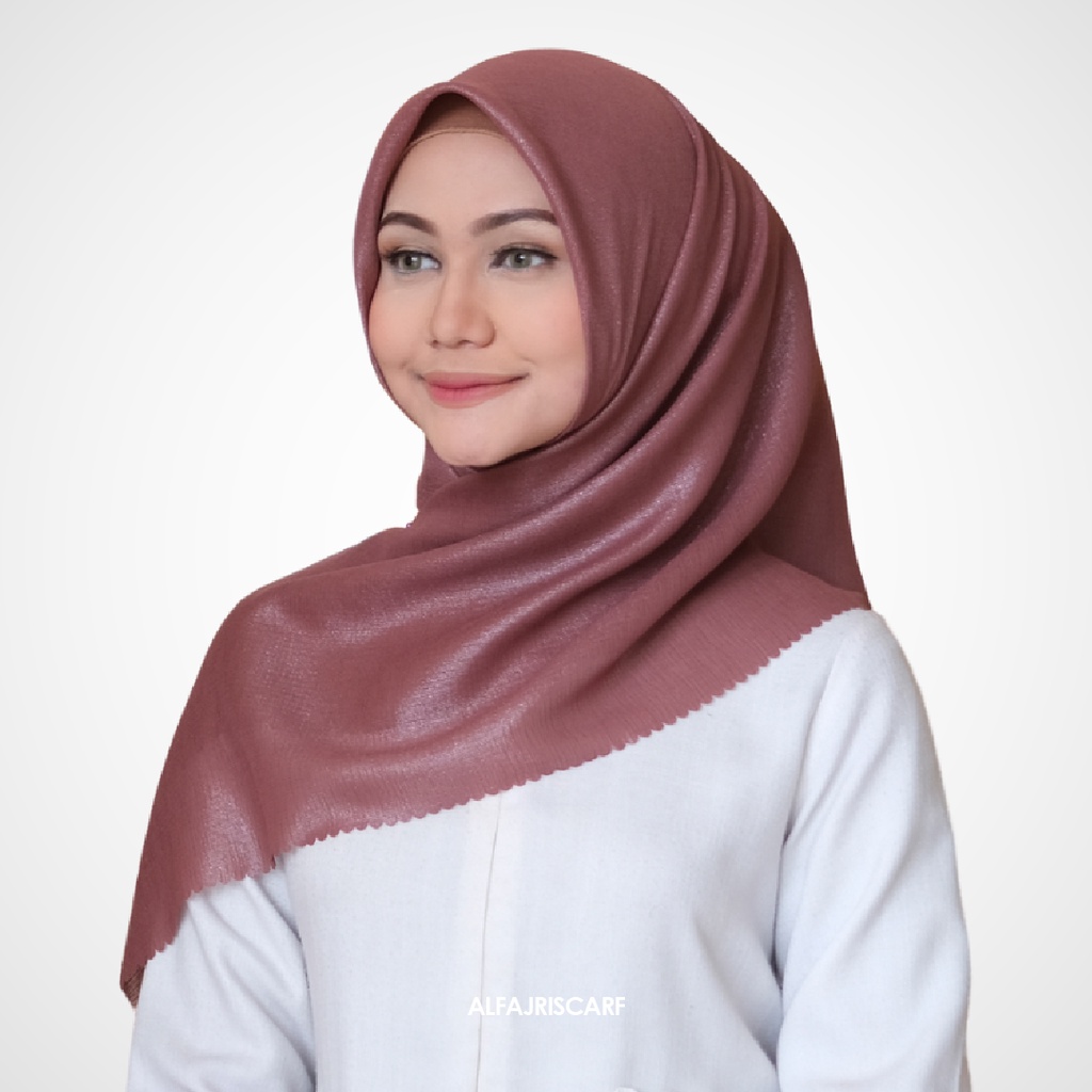 Al Fajri Scarf - Hijab Segi Empat Glowing Corn Skin Size 110x110 cm