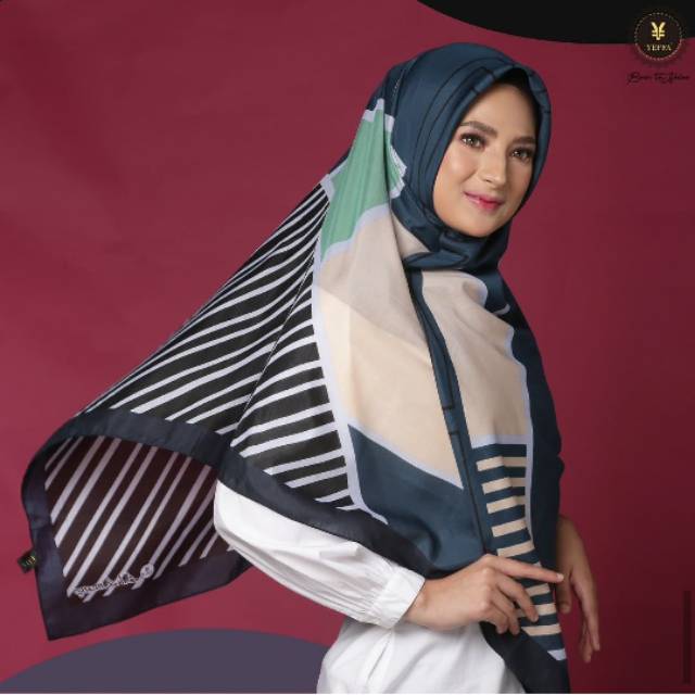 KERUDUNG SEGIEMPAT SYAR'I AL AMANY BY YEFFA SCARF