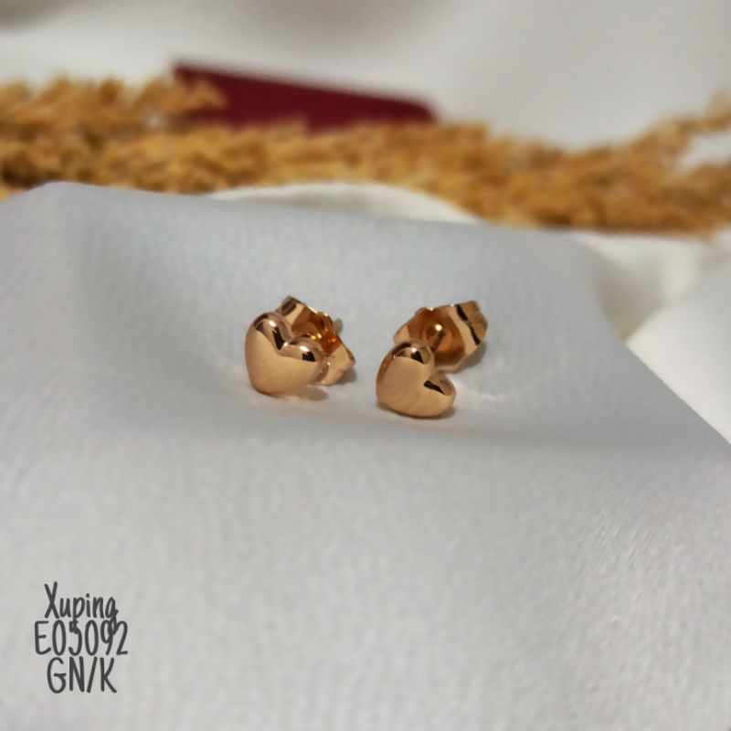 Anting Xuping Love Tindik warna rosegold E05092