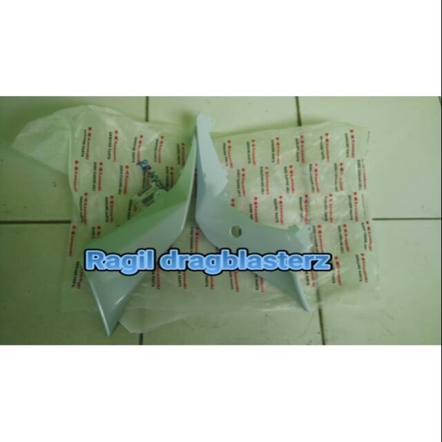 Cover body belakang ninja 250 rr mono/ninja z 250 sl putih original