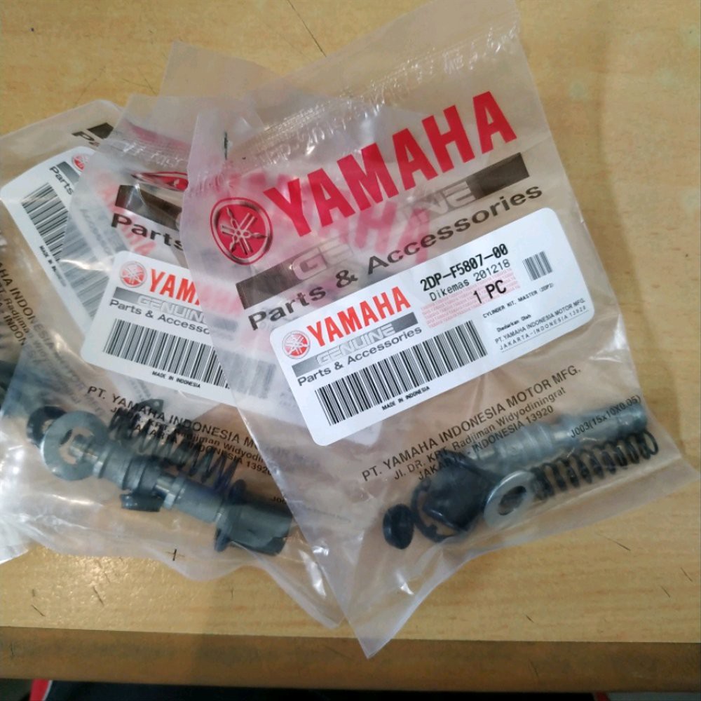 Seal Sil Master Rem kiri depan kit - N Max 2DP-F5807-00