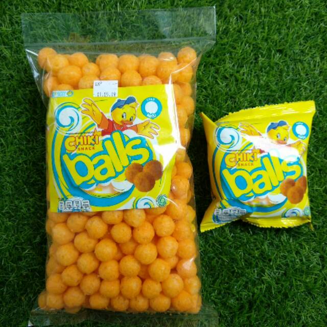 

Snack chikiball keju dan chiki ball rasa ayam kiloan 200gram