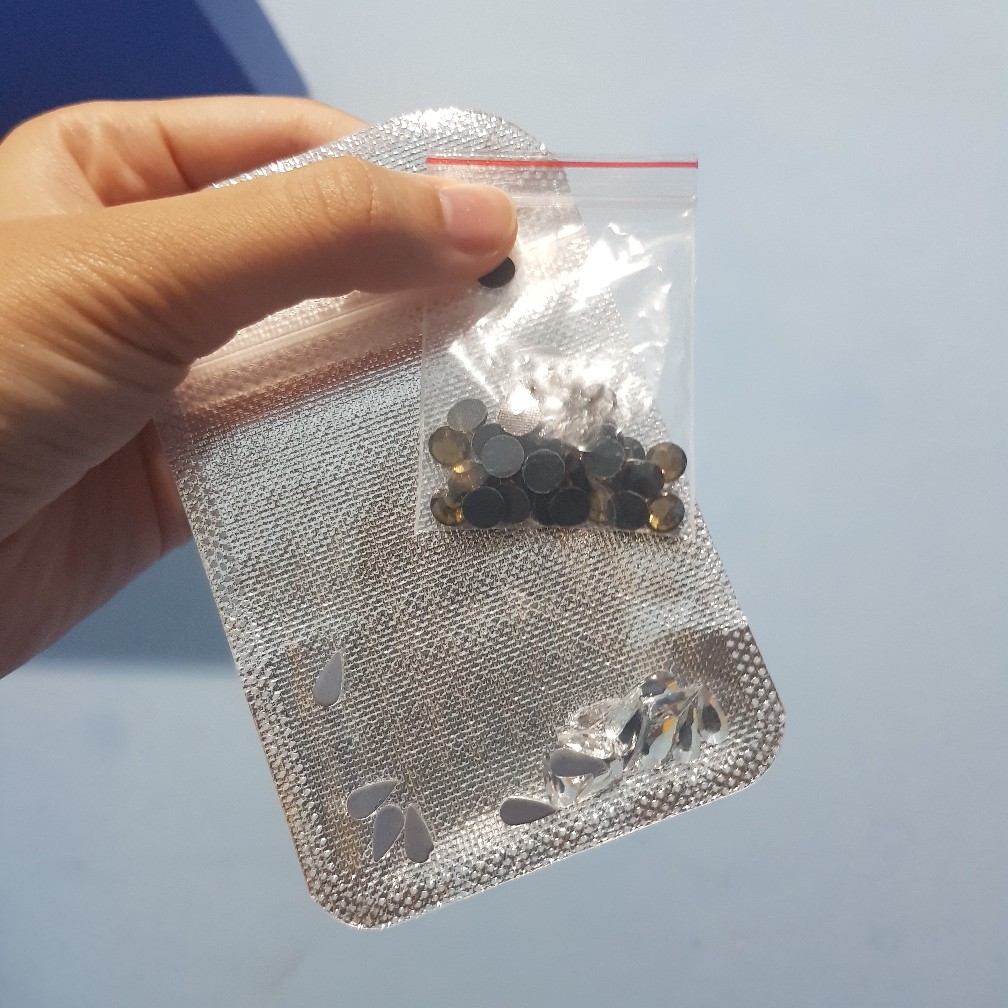 Aaaaa Kualitas Tinggi 3x6mm, 4x8mm, 5x10mm Kristal Teardrop Bor Air Panas