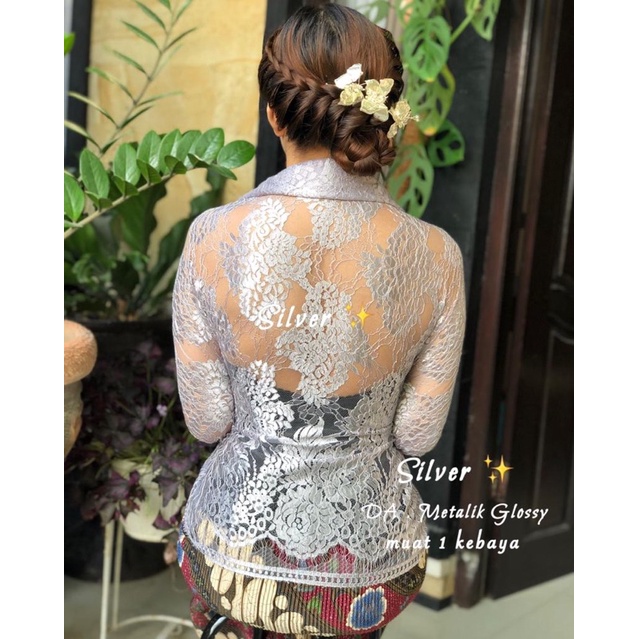 kain metalik glossy muat 1 kebaya