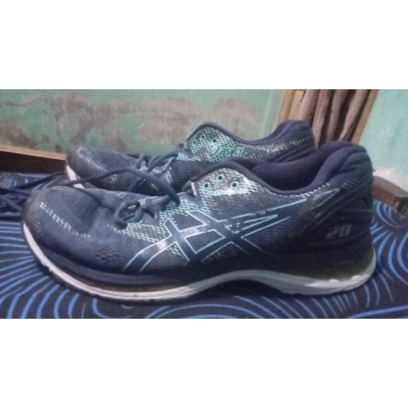 SEPATU VOLLY ASICS GEL NIMBUS 20 SECOND ORI