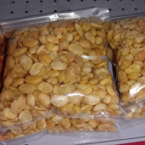 

Kacang Koroku Asin gurih 300gr / Makanan Ringan / Snack