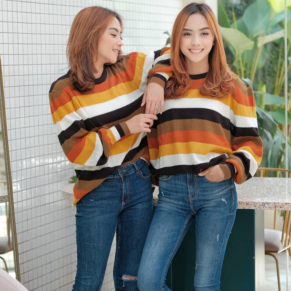 Sweater Wanita Summer Top Sweater Rajut