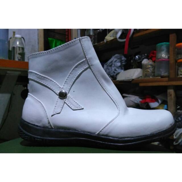 Sepatu Pasukan Drumband