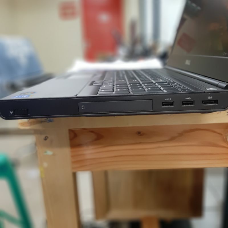 Laptop Gaming MURAH MERIAH Dell Precision M4800 NVIDIA Quadro Full HD SSD