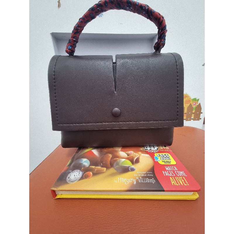 Tas TLY Import Premium