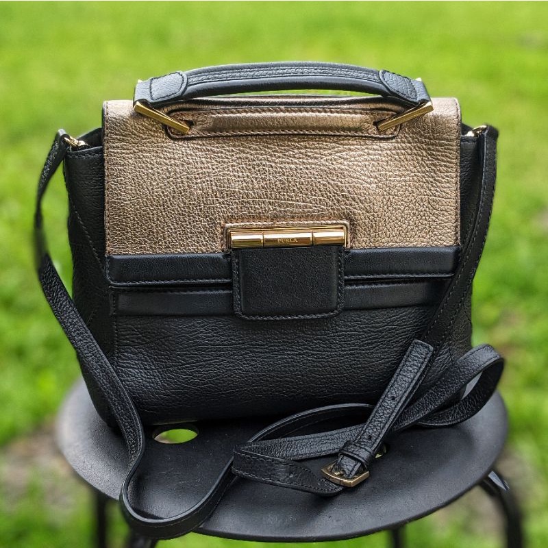 Furla Artesia Medium Hand Shoulder Bag Black Gold Leather