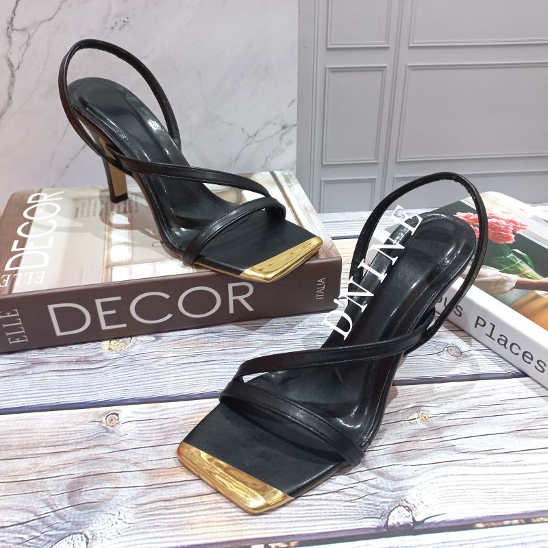 Chaterina heels sandal ujung gold YY 08