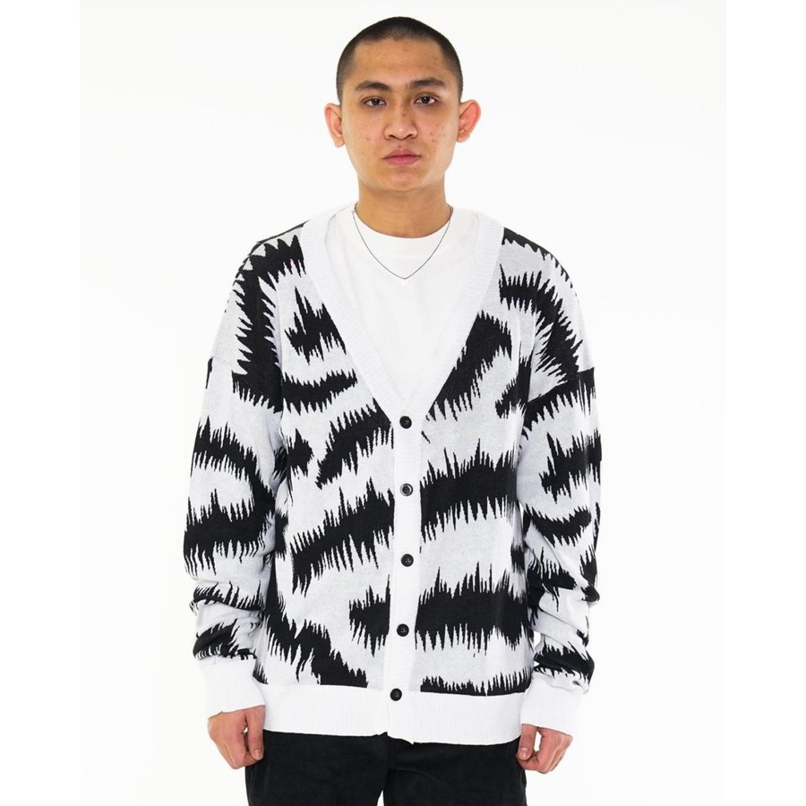 A More Mindful Era Seizures Cardigan Knitwear - White