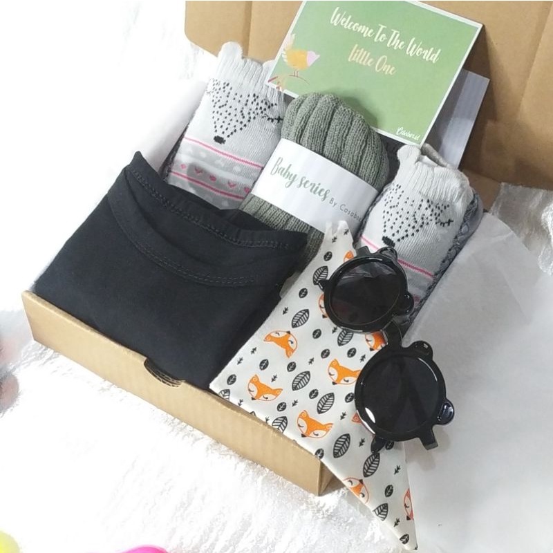 BS01 JUMPER - SET BAYI - HAMPERS LAHIRAN - KADO LAHIRAN BAYI - PAKET KADO BAYI - PAKET HAMPERS BAYI - PAKET BABY GIFT PARCEL BAYI - PAKET KADO BAYI - GIFT BAYI - PAKET LAHIRAN BAYI BARU LAHIR - PAKET LAHIRAN BAYI LAKI LAKI - NEW BORN - JUMPER  NEWBORN-BLACK