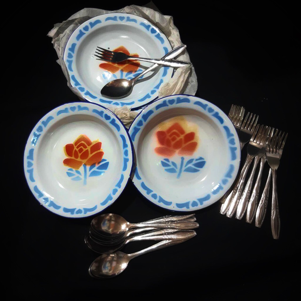 Set Piring Makan Lengkap / Set Piring Enamel Kembang