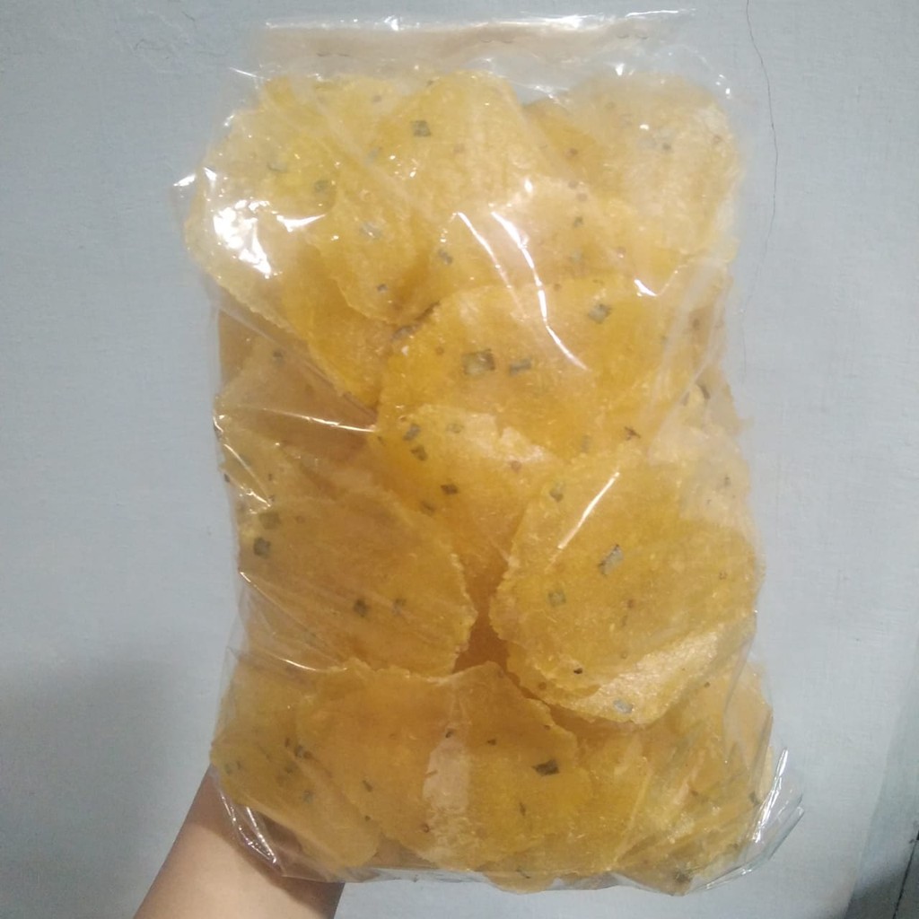 

KERUPUK SERMIER SINGKONG DAN KUCAI MENTAH HOMEMADE TANPA PENGAWET