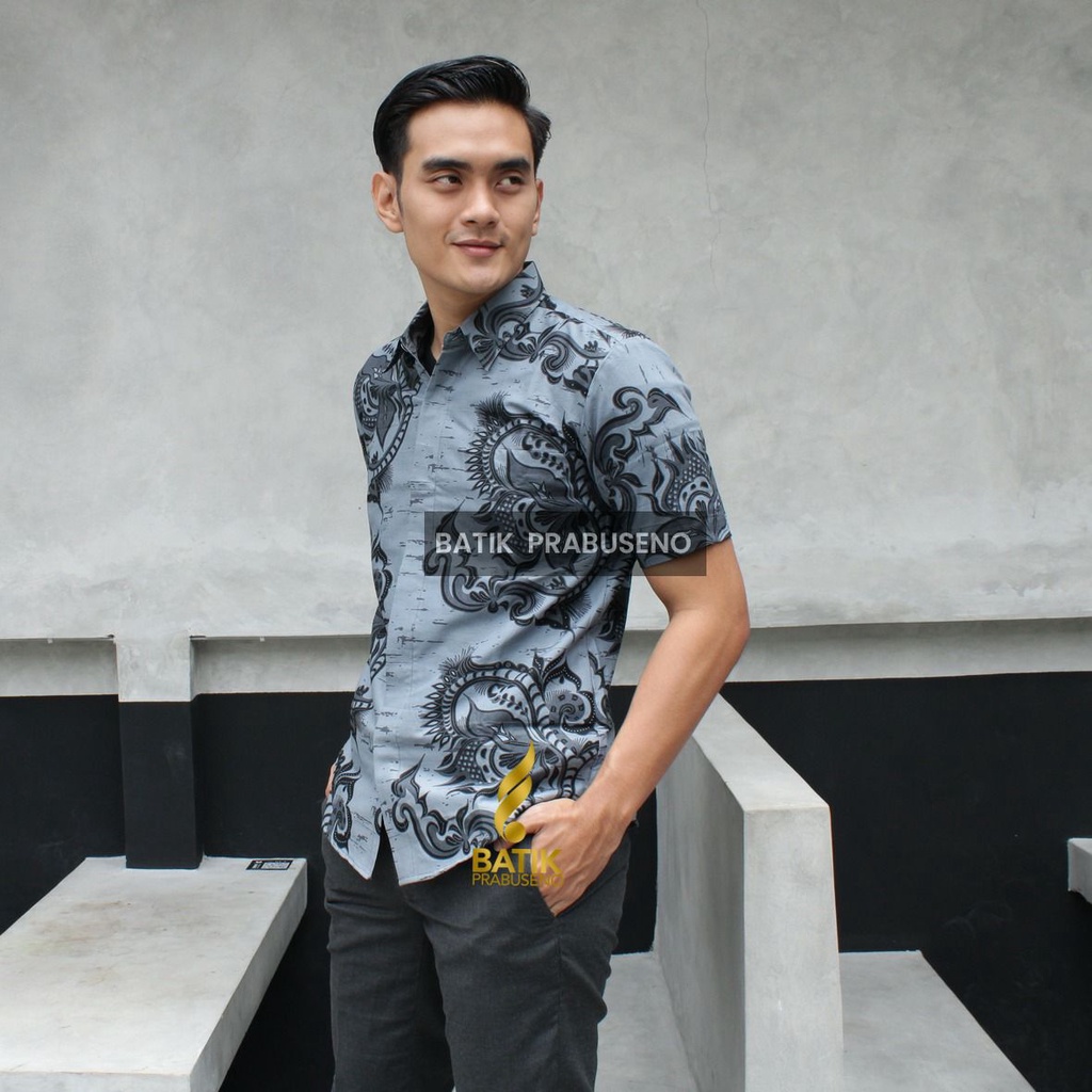 Batik Prabuseno - AJI ANGKAWIJAYA Kemeja Batik Pria Lengan Pendek Slim Fit Slimfit Katun Printing La