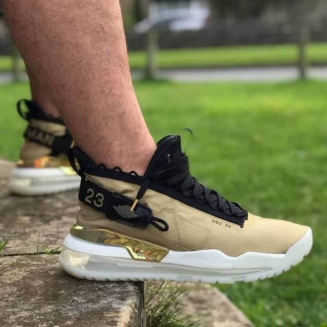 jordan proto gold