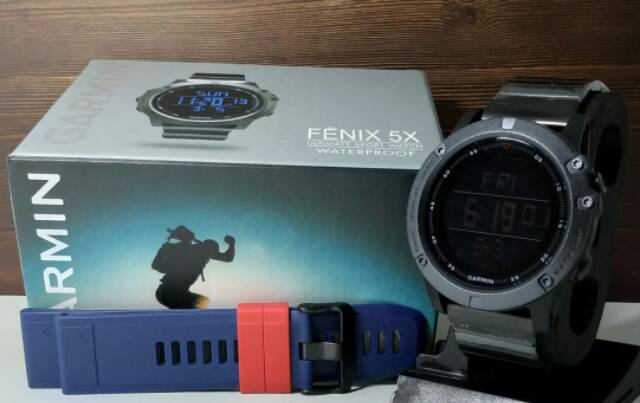 JAM TANGAN PRIA GARMIN FENIX 5 SPORT PAKET TALI CADANGAN RUBBER