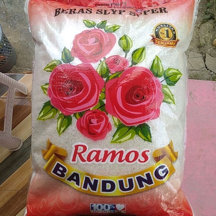 

Beras Slyp Super Ramos Bandung