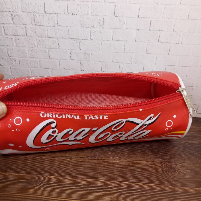 

Mudah Kotak Pensil / Kotak Pensil Coca Cola / Souvenir Ultah Anak Terlaris