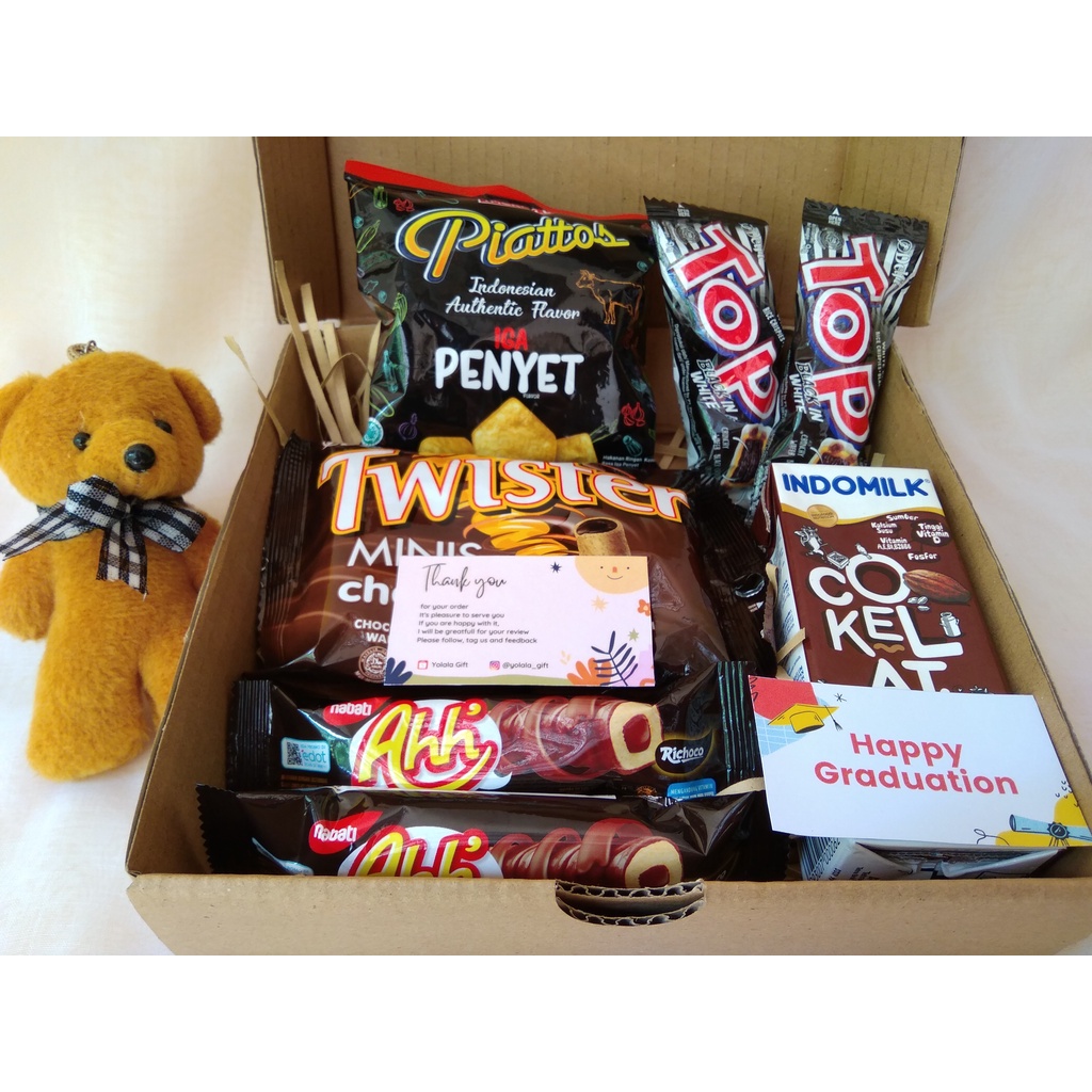 Snack Box / hampers snack gift box / Hadiah ulang tahun Gift Box Gift paket snack ulang tahun gift box birthday cowok kado wisuda