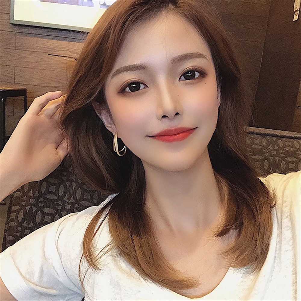 【COD Tangding】Korea Double-layer C-shaped Earrings Female Personality Simple Metal Simple Line Earstuds