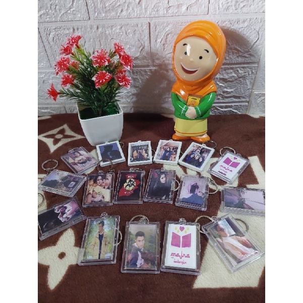 GANCI AKRILIK COSTUM FOTO BOLAK BALIK SORVENIR GANCI MURAH GANCI AKRILIK KEREN GANCI AKRILIK UNIK-7