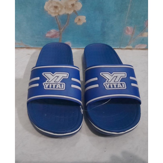 Sandal Slop Yitai