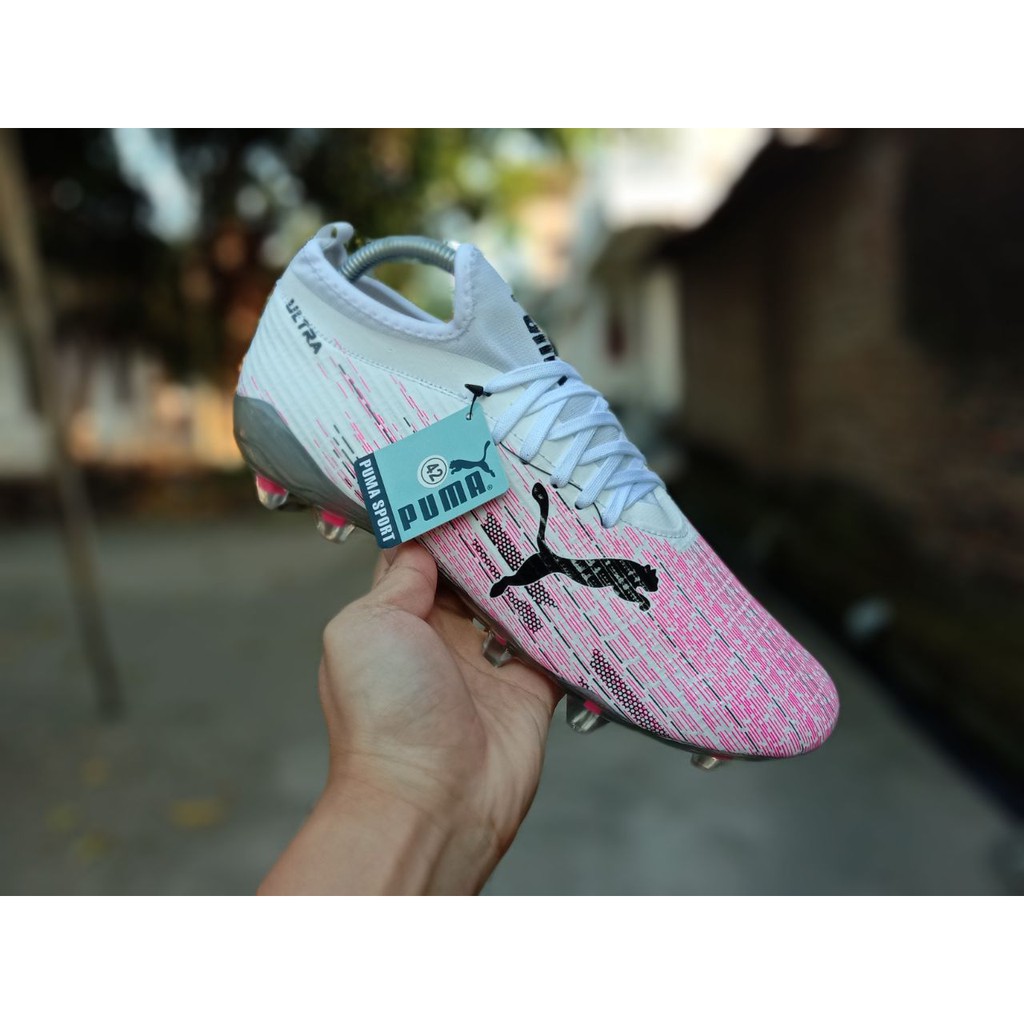 SEPATU BOLA SEMI BOOT PUMA ULTRA PUTIH PINK MERAH MUDA SEPATU OLAH RAGA PRIA SEPATU GRADE ORI SEPATU